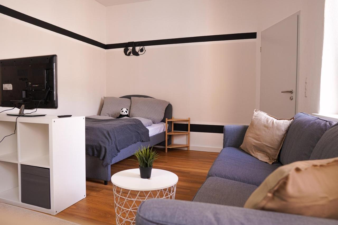Fullhouse - Halle - T28 - Panda Apartment Exteriér fotografie